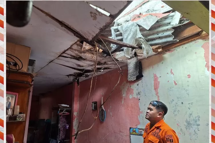 Atap Rumah Ambruk di Bogor Barat Akibat Hujan Deras dan Angin Kencang, Satu Korban Luka Ringan (Instagram.com/@bpbd.kotabogor)