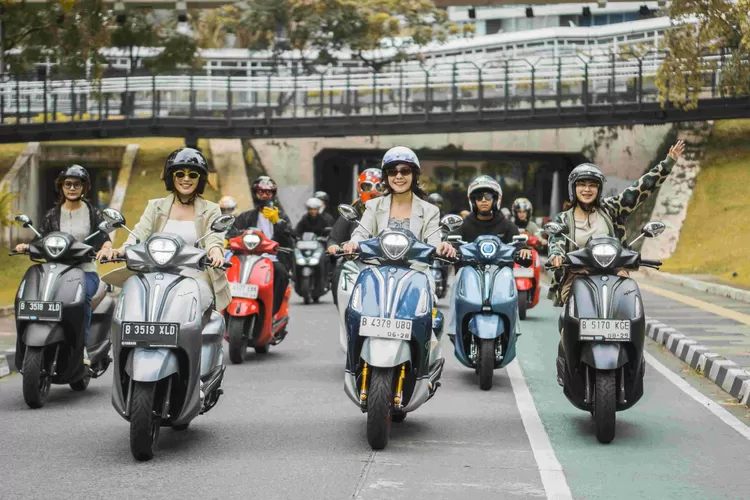 Grand Filano Stylish On The Road Jakarta, Riding Seru dan Fashionable!