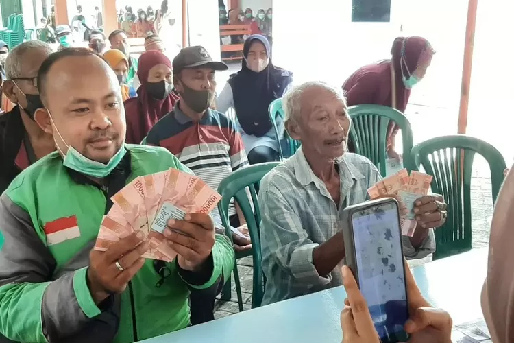 Termasuk PKH dan BPNT Tahap 2, Inilah Daftar Bansos yang Akan Cair Setelah Lebaran 2025 (Instagram.com/@dinsosp3akotamojokerto)