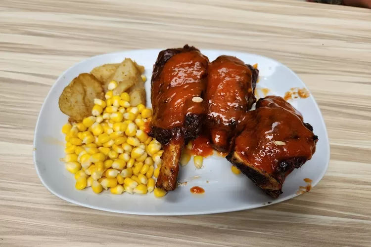 10 Tempat Wajib Makan Iga Bakar di Jakarta Cocok Disantap Bersama Keluarga