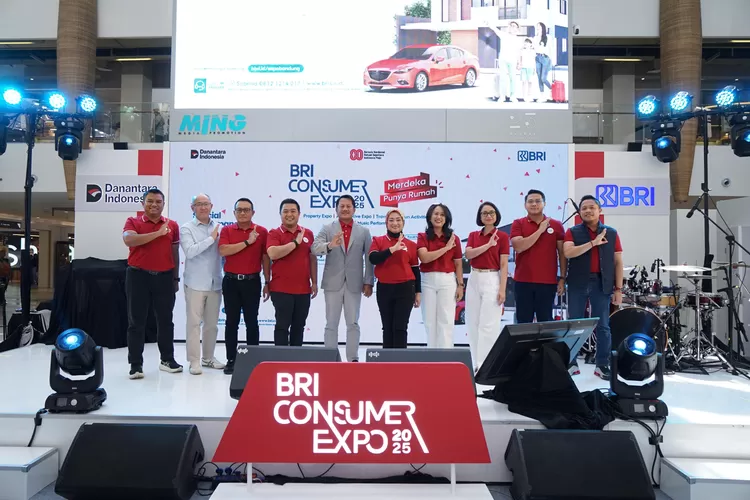 KPR bunga 2,40%, promo kendaraan &amp; liburan, hingga hadiah trip ke Korea hadir di BRI Consumer Expo 2025 Bandung.