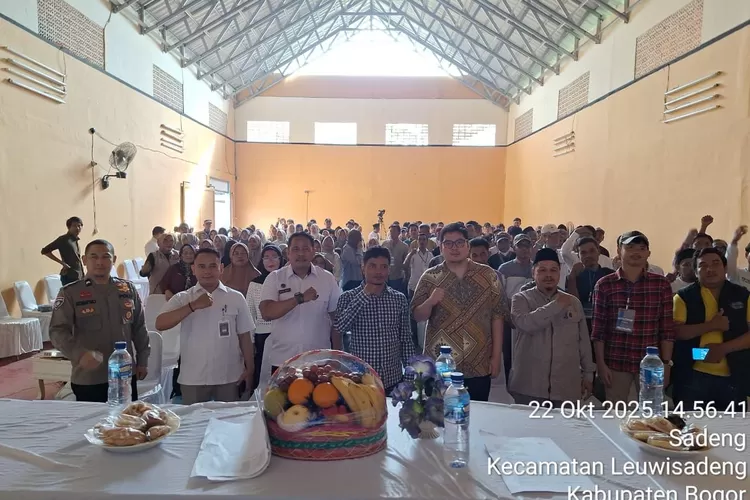 Program MBG hadir di Desa Lewisadeng, Bogor. DPR RI dan Badan Gizi Nasional dorong percepatan dapur bergizi serta edukasi pola makan sehat demi generasi Indonesia yang sehat dan cerdas.