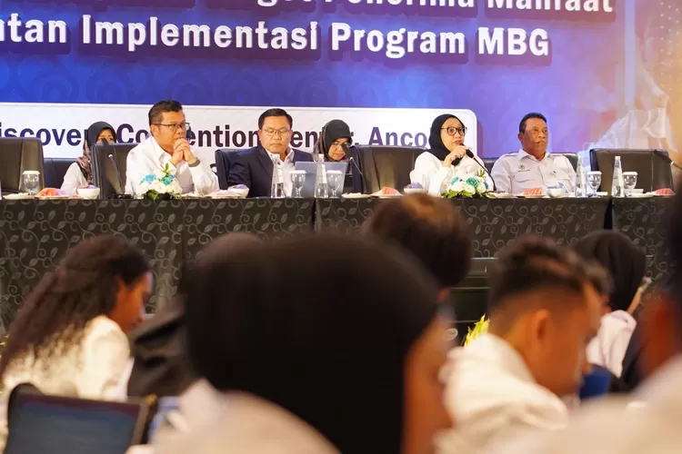 Wakil Kepala BGN tekankan dapur MBG harus layak dan bersih, dengan pelaksana berintegritas agar kepercayaan publik tetap terjaga.