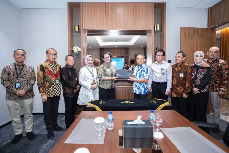 Transformasi Pendidikan Dipercepat Lewat Kerja Sama bank bjb dan Kemendikdasmen