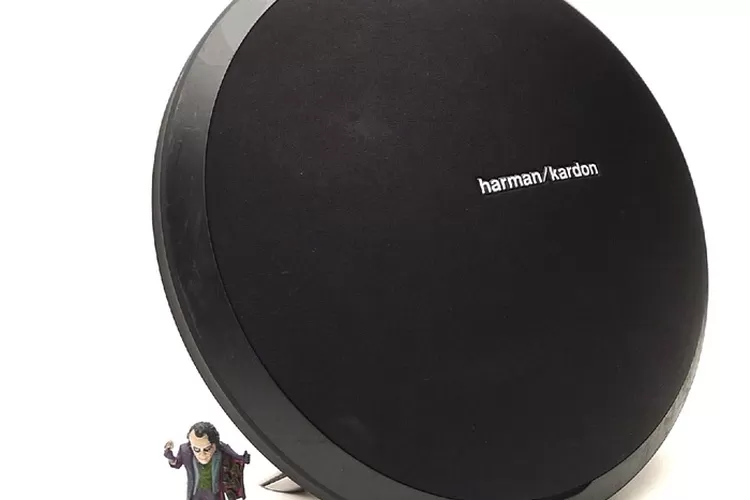 Kelemahan harman kardon cheap onyx studio