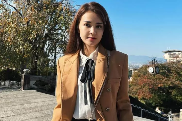 Akui Takut Ngaca, Michelle Ziudith Ungkap Alasannya: Bikin Telat Mikir? (Instagram.com / @michelleziu)