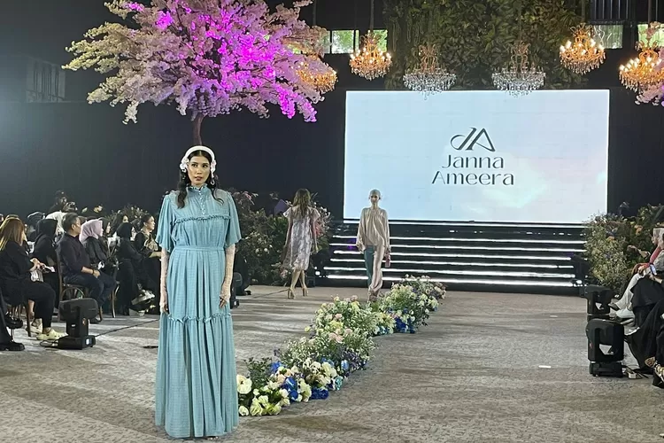 Janna Ameera Gelar Fashion Show, Tampilkan Flaneur Series
