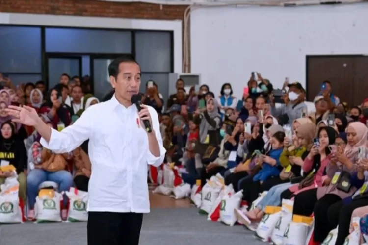 Harga Beras Melambung, Ini Kata Presiden Joko Widodo - Victory News