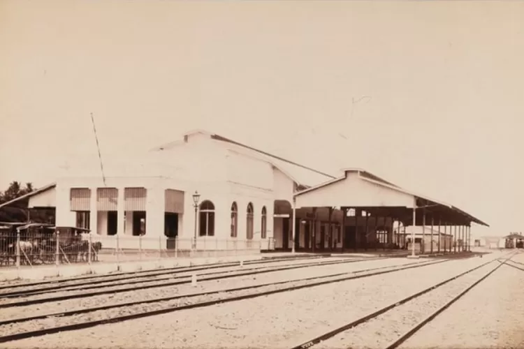 Stasiun Tugu Yogyakarta tahun 1889 (kebudayaan.jogjakota.go.id)