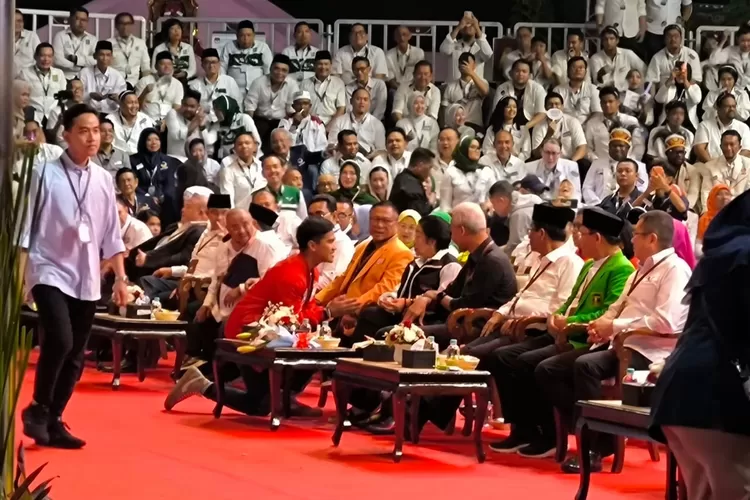 Video viral Kaesang yang terlihat tak digubris Megawati