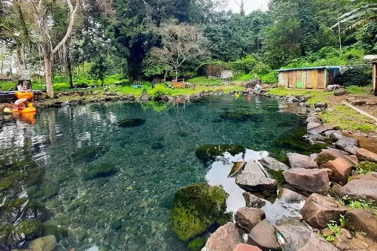 Pemandian Cirahab (Topmedia.co.id / Istimewa)