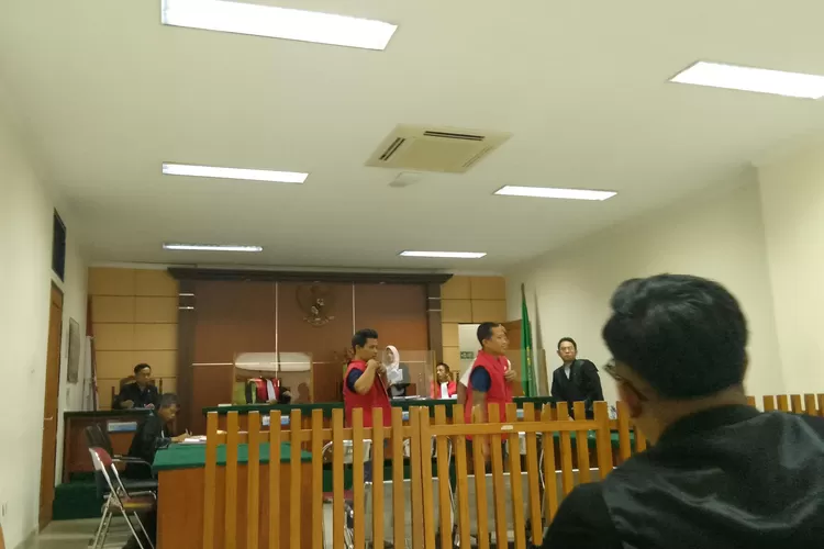 Sidang terdakwa jual beli sabu di Pengadilan Negeri Serang. Foto: TOPMEDIA / Adam Maulan