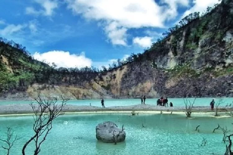 Kawah Putih Ciwidey Bandung (Topmedia.co.id / Istimewa)