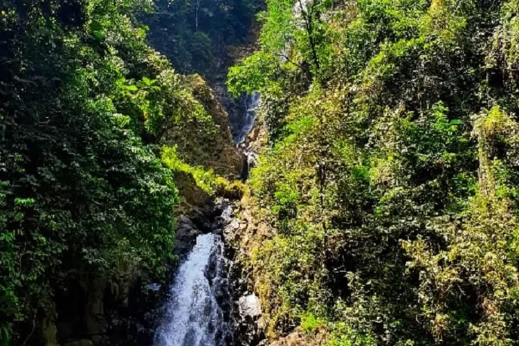 Curug Kanteh Cilograng Lebak Banten (Topmedia.co.id/Istimewa)