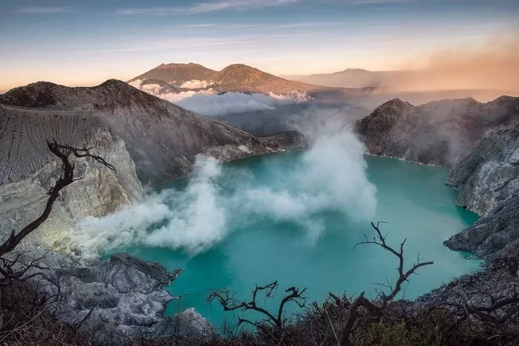 kawah Ijen  (Topmedia.co.id/Istimewa)