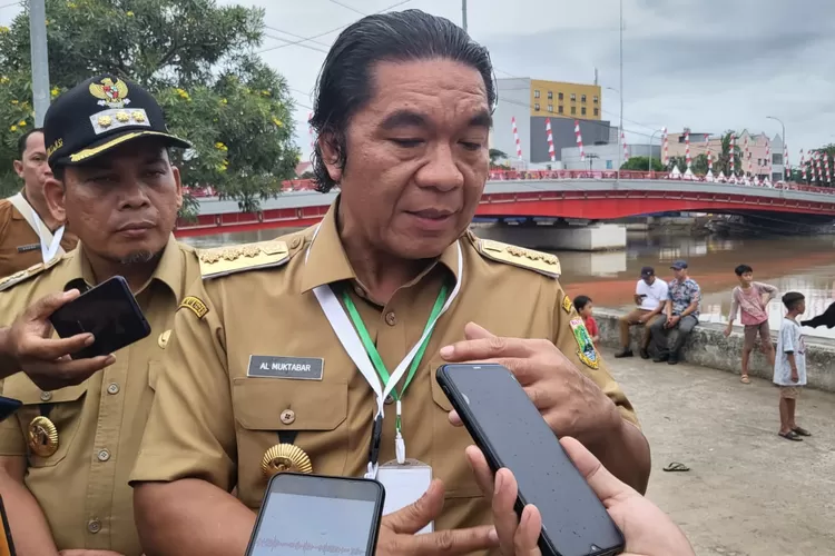 Pj Gubernur Banten, Al Muktabar. Foto: TOPMEDIA / Biro Adpim Banten