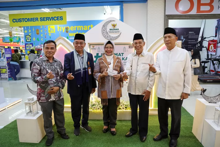 Pj Sekda Banten, Virgojanti soal zakat untuk penangguangan kemiskinan. Foto: TOPMEDIA / Biro Adpim Banten