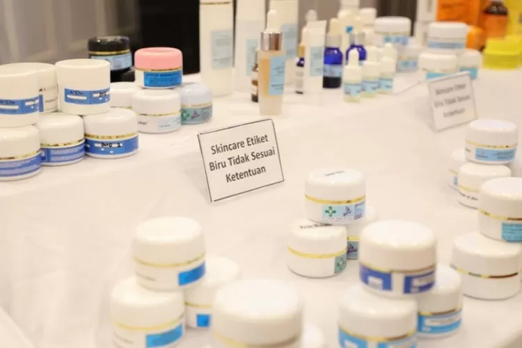 Skincare Beretiket Biru  (Topmedia.co.id / Istimewa)
