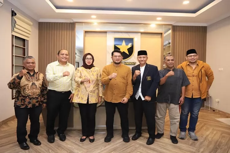 Airin-Ade Diusung Partai Buruh, Partai Gelora, Partai Ummat dan PKN (TOPMedia.co.id / Istimewa)