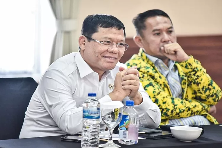 Dewan Penasehat Tim Pemenangan Robinsar dan Fajar Hadi Prabowo, H. Muhamad Mardiono dan H. Tb. Iman Ariyadi (TOPmedia/Istimewa)