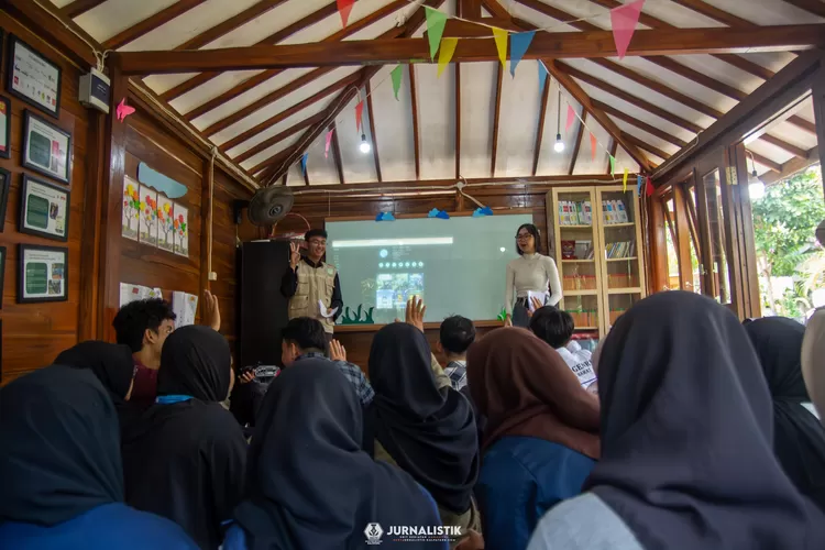 Taman Bacaan Masyarakat Bale Baca Cijayanti (TBM BBC) mengadakan Workshop "Mengelola Media Sosial untuk Komunitas Penggerak Literasi (TOPmedia.co.id / Istimewa)