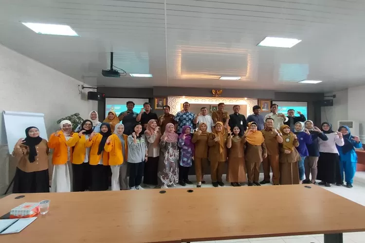 Dinkes Kota Cilegon saat menggelar Forum Konsultasi Publik dan Forum Komunikasi Masyarakat (TOPmedia/Firasat Nikmatullah)