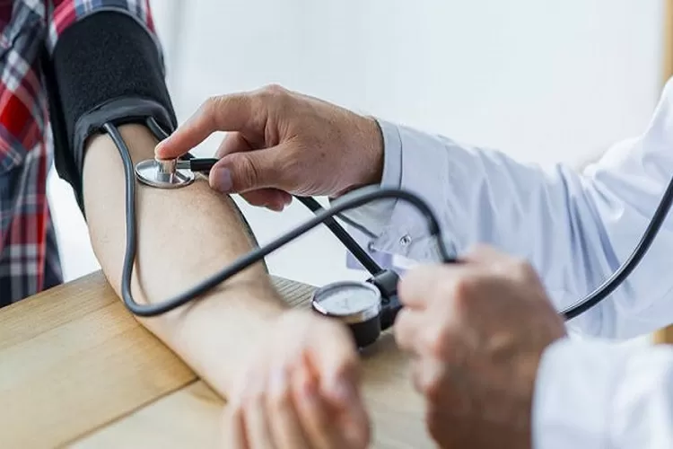 Ilustrasi Seseorang Tengah Melakukan Medical Check Up (TOPmedia.co.id / Ilustrasi)