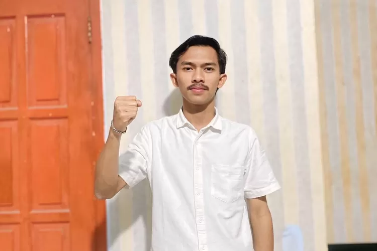 Ketua Karang Taruna Desa Terate, Kramatwatu Serang, Sahrul Budiansyah (TOPmedia/Firasat Nikmatullah)