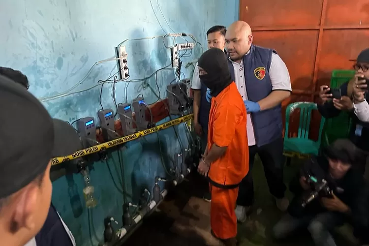 Tersangka manipulasi takaran minyak goreng dengan merek Minyakita