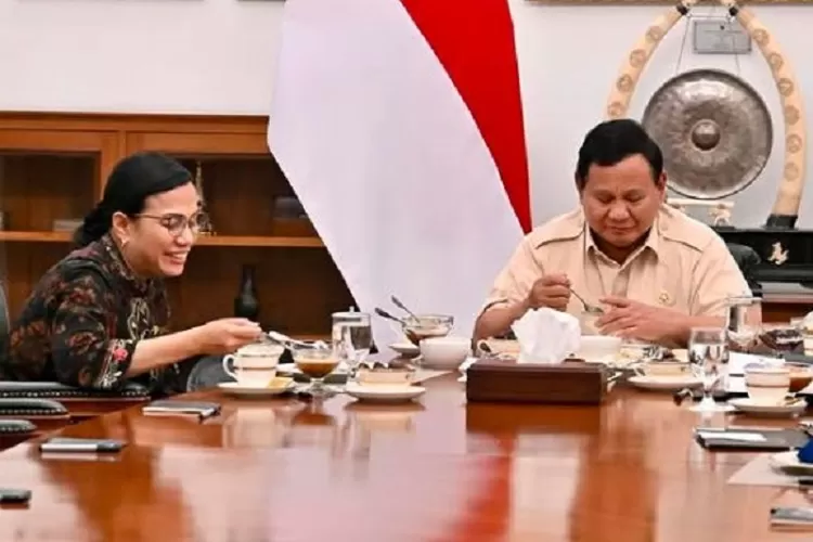 Menkeu Sri Mulyani saat Berbuka Puasa Bersama Presiden Prabowo di Tengah Isu Mundur dari Kabinet. (instagram.com/smindrawati)
