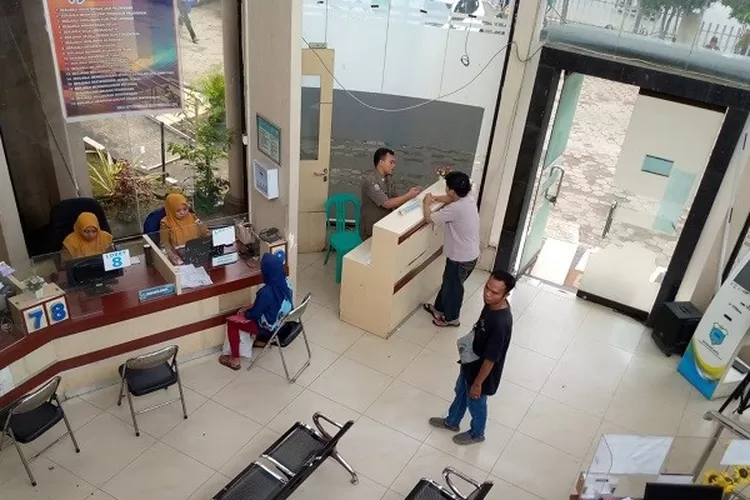  Layanan penerbitan administrasi kependudukan (adminduk)  manual di di Dinas Kependudukan dan Pencatatan Sipil (Disdukcapil) Kabupaten Pandeglang,