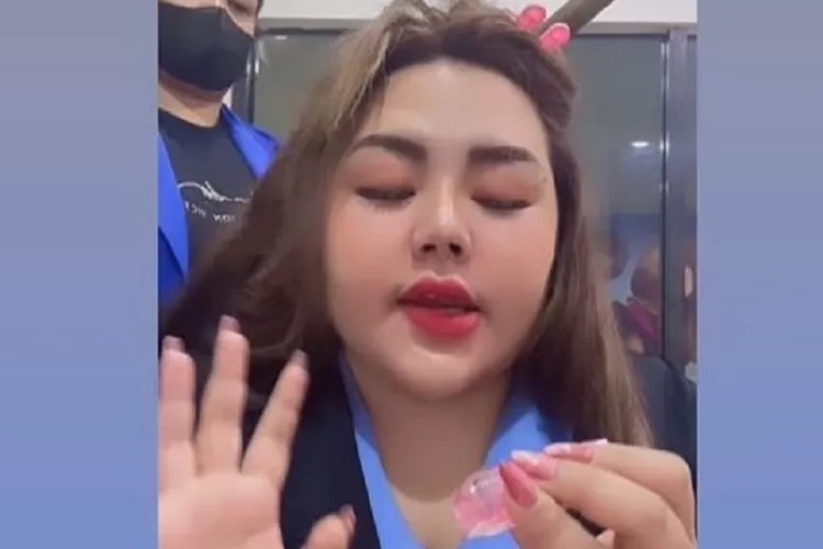 Lisa Mariana Pernah Berhubungan degan Artis dan Pejabat Lain. (instagram.com/lisamarianaaa)