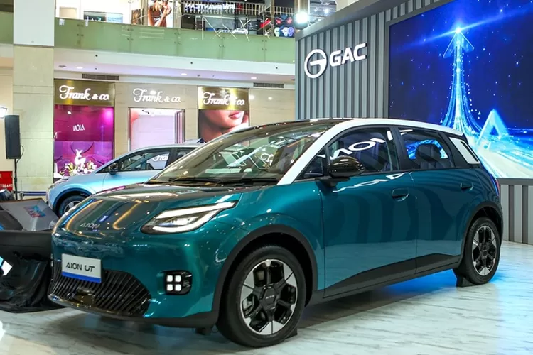 Tampilan Kendaraan Listrik AION UT (Foto: TOPMEDIA)