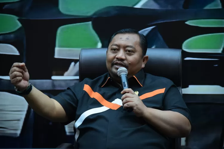 Anggota Komisi V DPR RI Yanuar Arif Wibowo, saat menjadi Narasumber Dialektika Demokrasi 