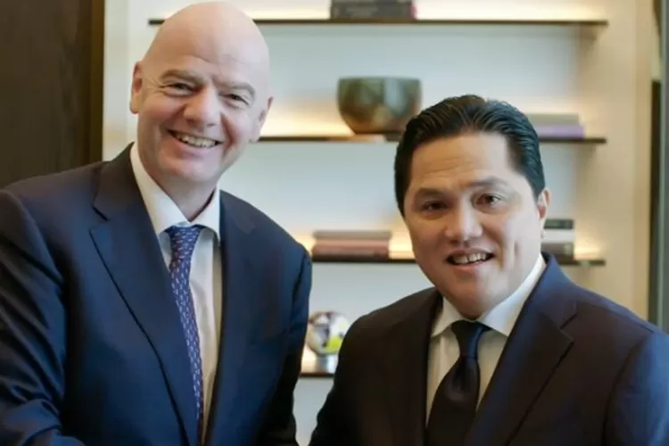 Menyoroti kode Ketum PSSI, Erick Thohir soal pelatih baru Timnas Indonesia hingga diungkap jurnalis asal Italia, Fabrizio Romano.