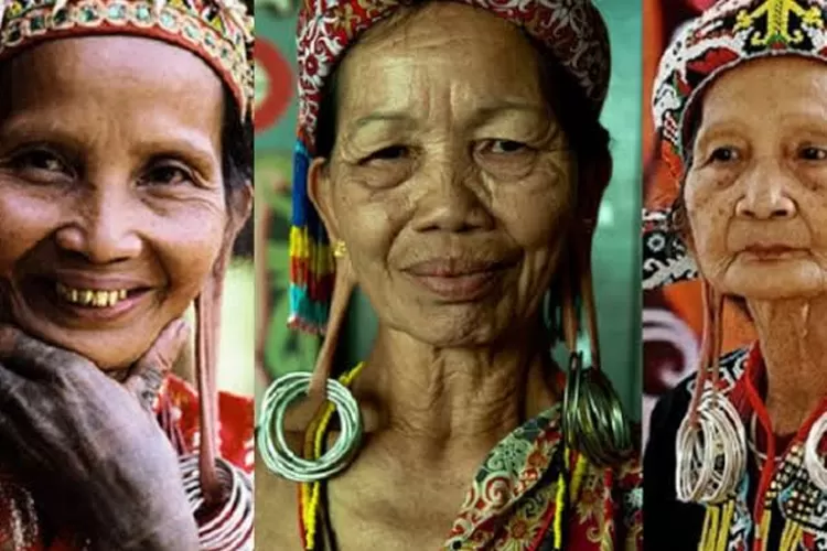 Telingaan Aruu budaya Dayak Kalimantan yang mulai ditinggalkan (X @CantikaCayhani)