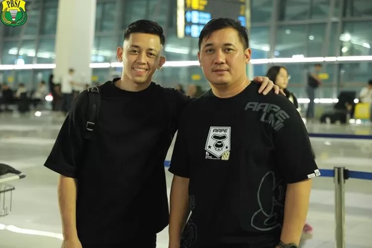 Fajar Alfian dan Muhammad Rian menaggapi beban dan komentar wargnet (Instagram @badminton.ina)