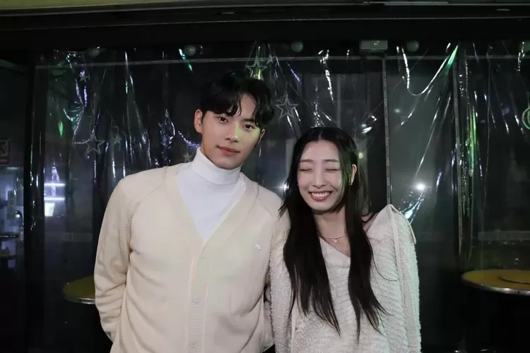 Ryu Da In dan Lee Chae Min tengah memiliki hubungan spesial (Instagram @l.c.m___)