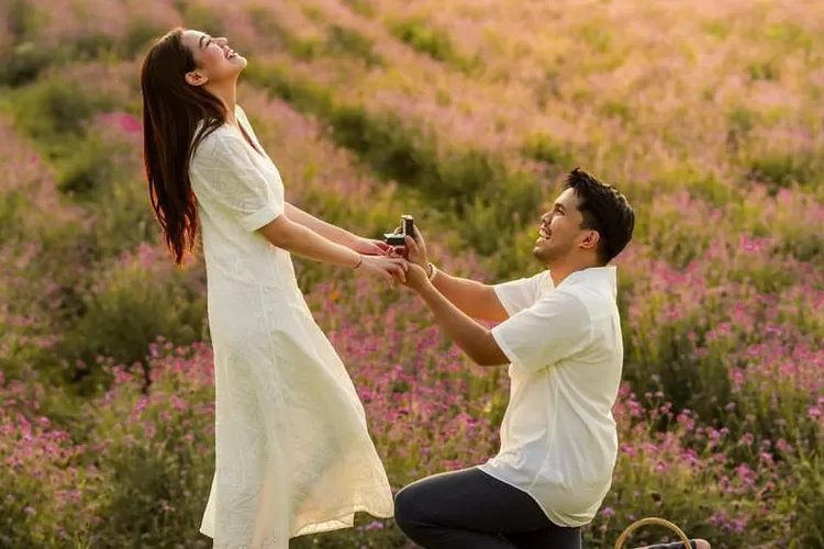 Thariq Halilintar lamar Aaliyah Massaid (Instagram @thariqhalilintar)