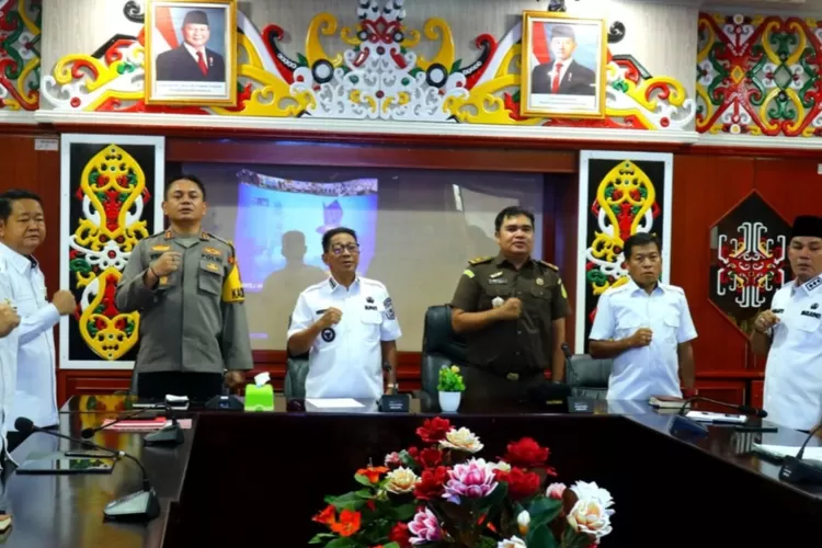 Pemkab Murung Raya saat mengikuti Rakor (kalteng Lima)