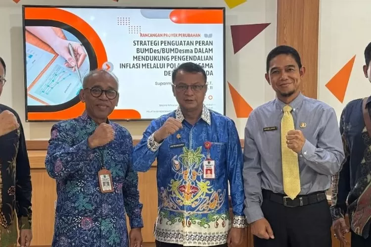 Pj. Sekda , Drs. Jufriansyah, M.AP  saat menjadi mentor