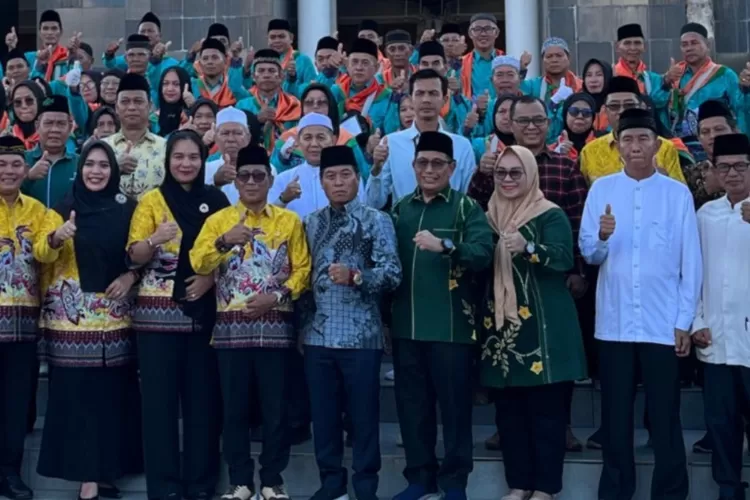 Dewan Ke CJH Murung Raya : Selamat Menjalankan Ibadah Haji (kalteng lima)