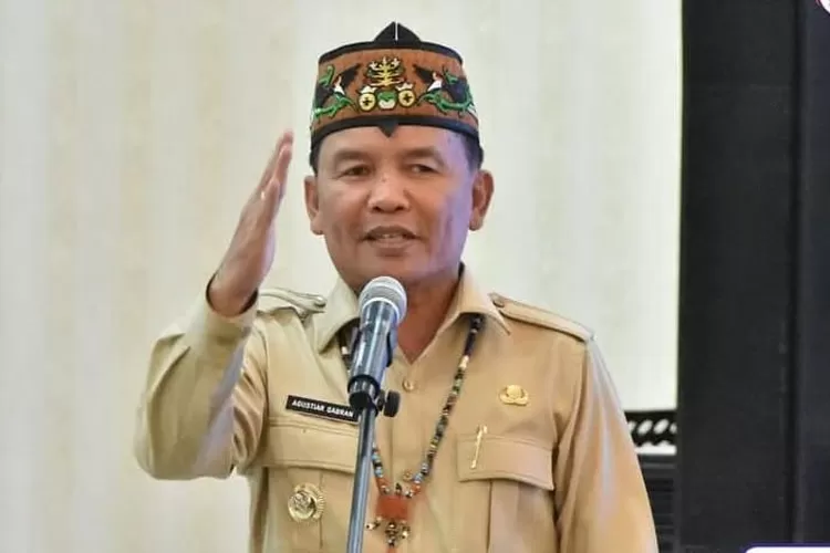 Pastikan Kesiapan PSU, Gubernur Kalteng, Agustiar Sabran Pimpin Langsung Rakor Bersama Pemkab Barut. (Dok. Kalteng Lima)