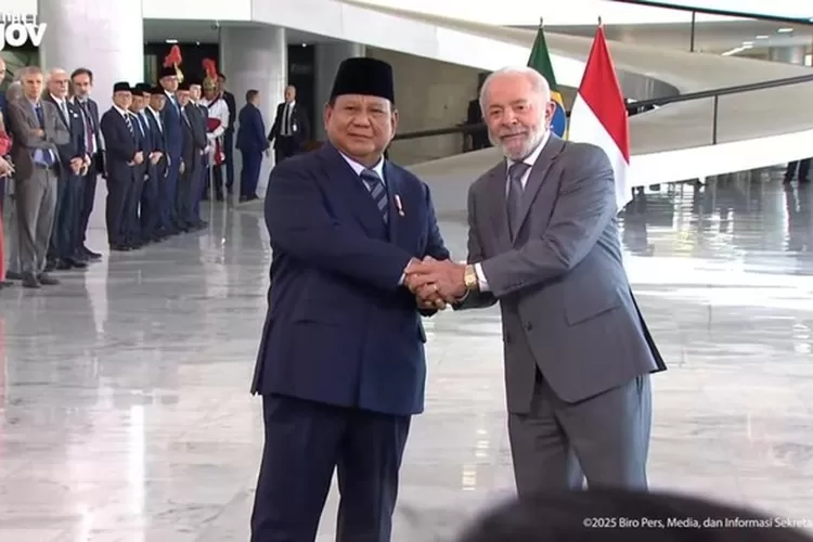 Presiden Prabowo Subianto dan Presiden Brasil Lula da Silva di Istana Kepresidenan Brasilia 