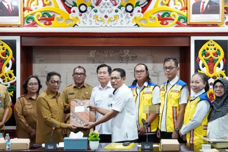 Pemkab Mura Terima Hibah Empat aset BMN dari Kementerian PUPR (foto : Kalteng Lima)