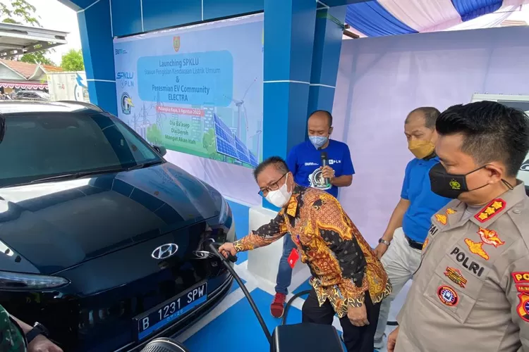 Perilisan SPKLU Pertama di Kalimantan Tengah (Diskominfo Kalteng)