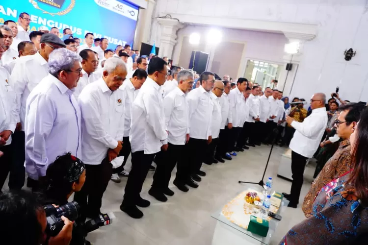 Pengurus Persatuan Wartawan Indonesia (PWI) Pusat periode 2025&ndash;2030 resmi dikukuhkan di tempat bersejarah Monumen Pers Nasional, Solo, Jawa Tengah, Sabtu (4/10/2025) (foto : PWI)