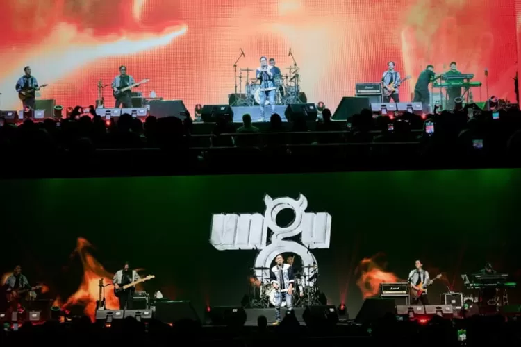 Konser Ungu di Yogyakarta (foto : IG Ungu_band)