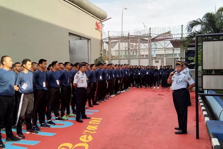 WOW! Gaji PNS Lulusan SMA Gede-Gede, Ternyata Masuk Golongan Ini Dan ...