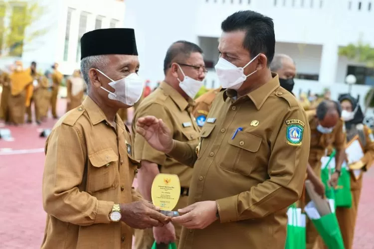 Ternyata Batas Usia Pensiun Diatur Dalam UU ASN Terbaru, Pensiun Hingga ...